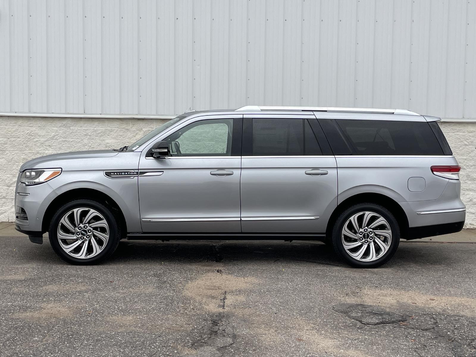 Used 2022 Lincoln Navigator L Reserve SUV for sale in Lincoln NE