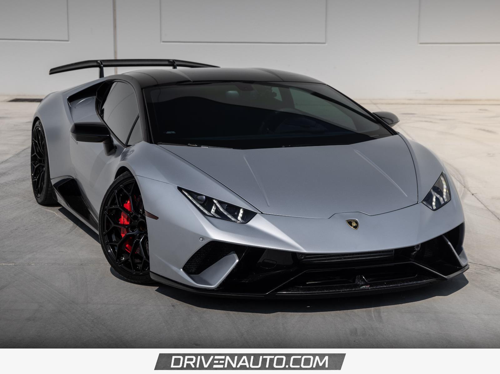  2018 Lamborghini Huracan LP 640-4 Performante Coupe AWD   