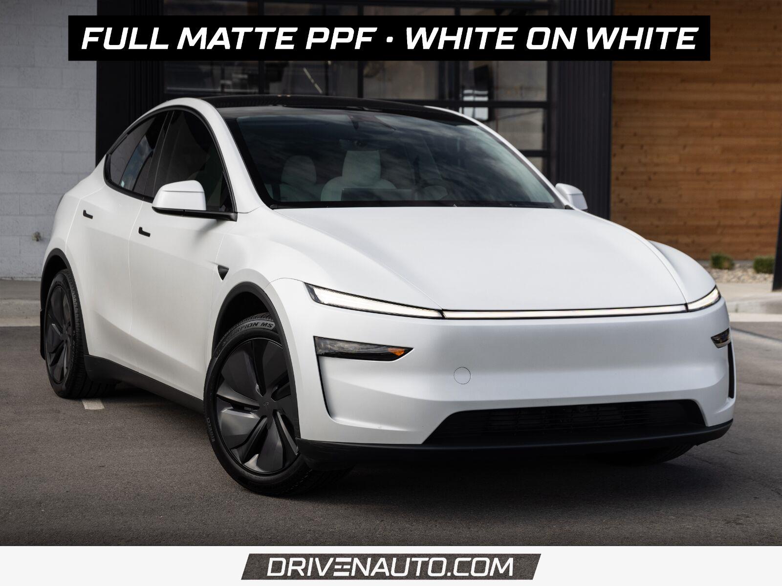 Pearl White Multi-Coat 2026 Tesla Model Y SUV / Crossover All-Wheel Drive Automatic
