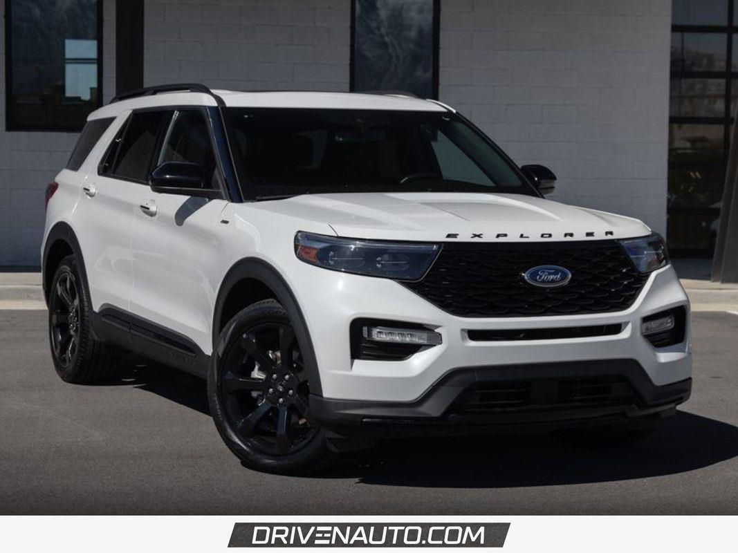2023 Ford Explorer ST-Line AWD