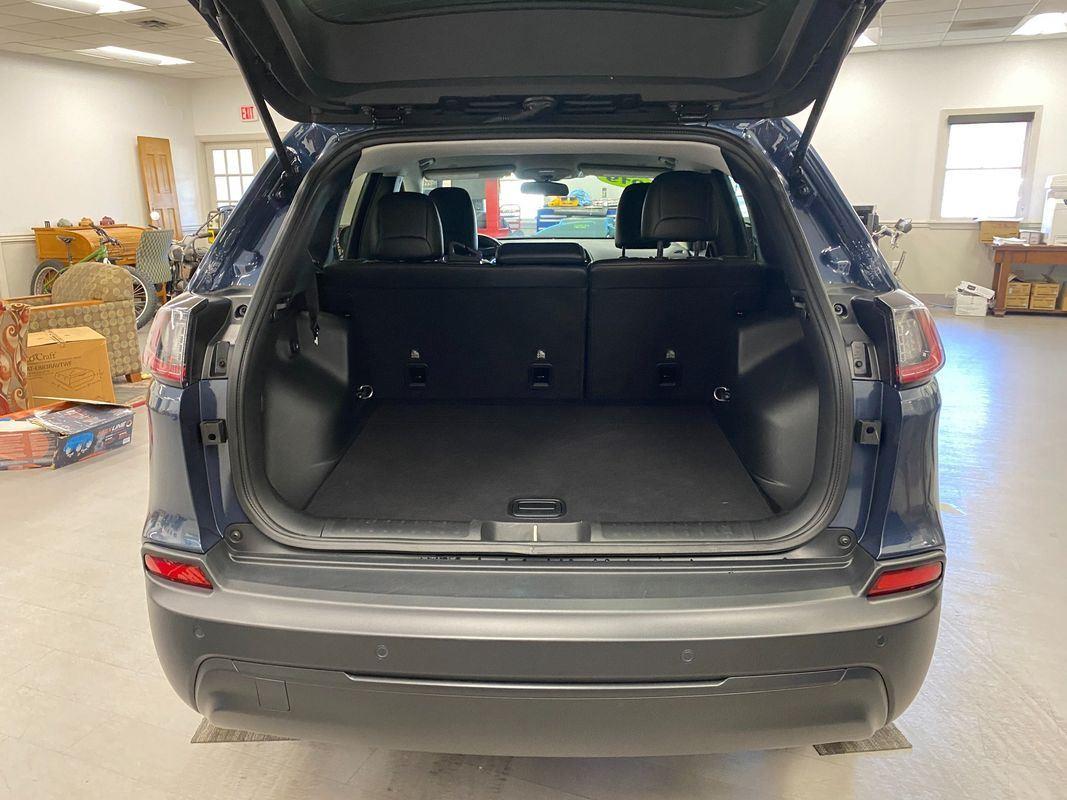 2019 Jeep Cherokee Latitude photo 13