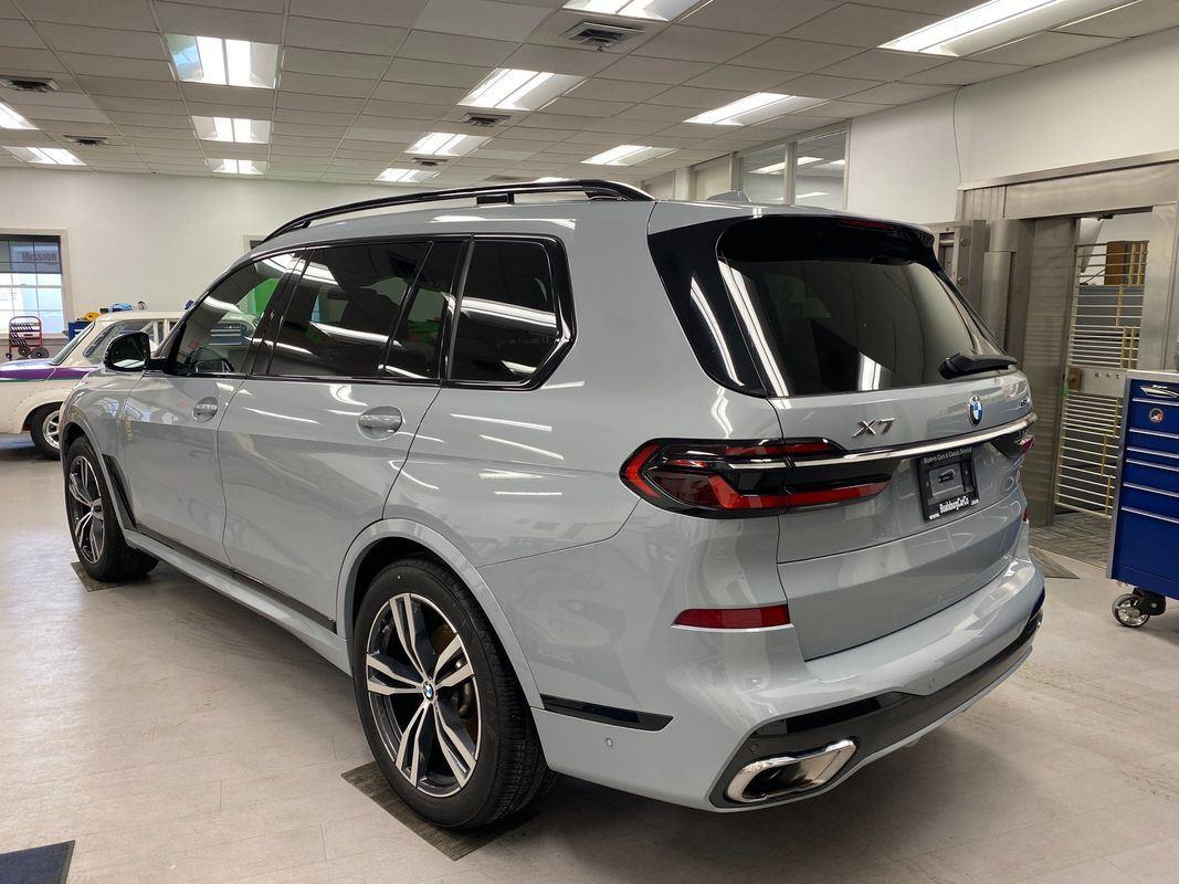 2025 Bmw X7 xDrive40i photo 2