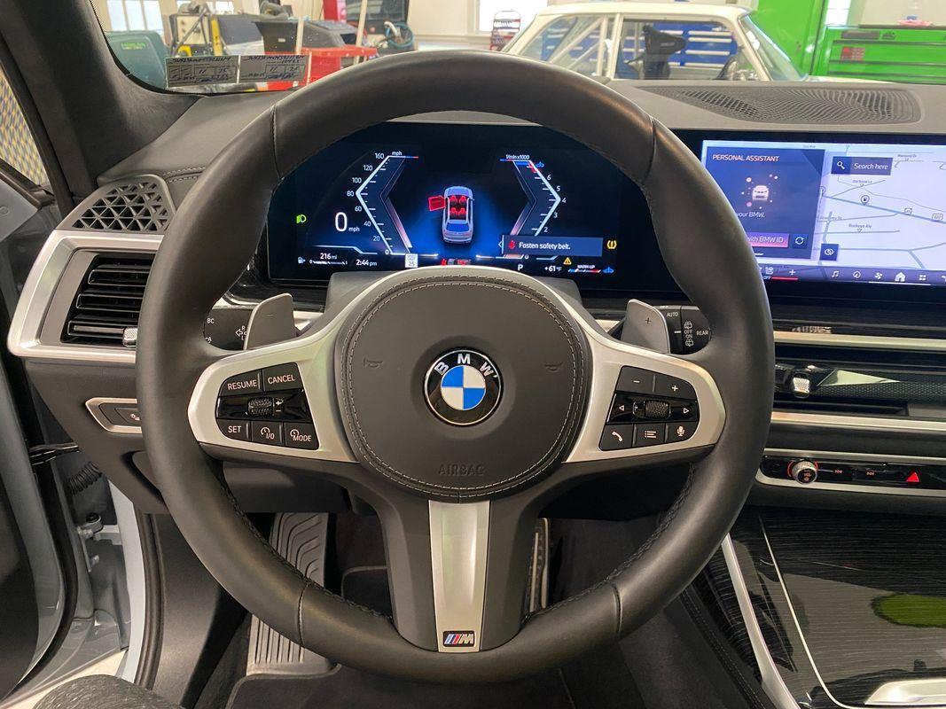 2025 Bmw X7 xDrive40i photo 3