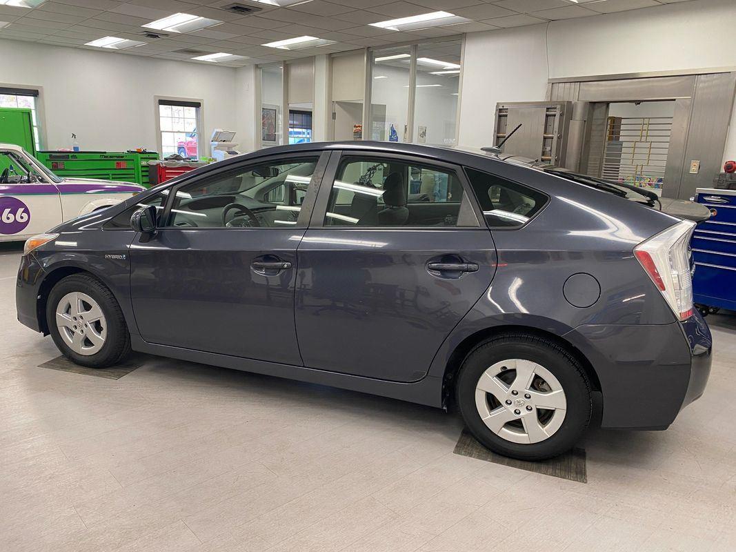 2010 Toyota Prius II