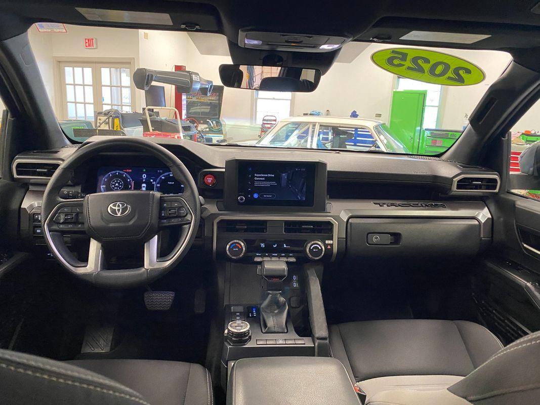 2025 Toyota Tacoma photo 3