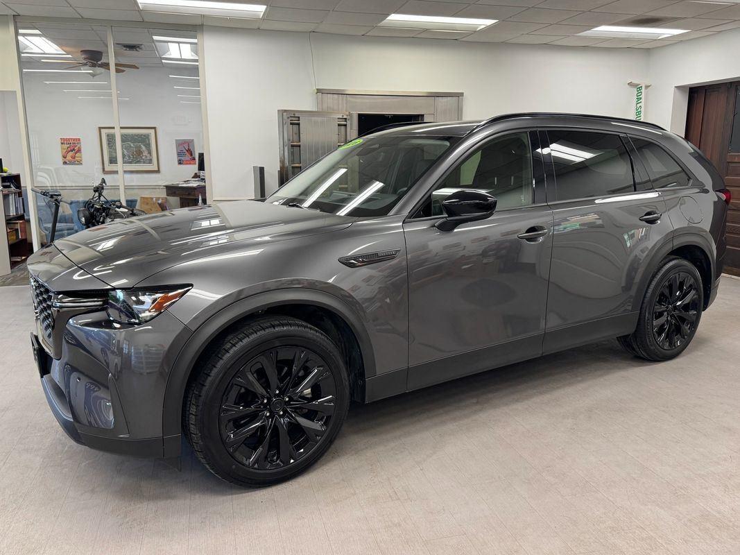 2026 Mazda CX-90's photo