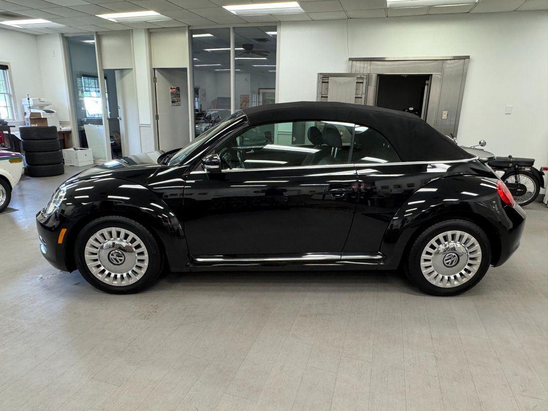 2015 Volkswagen Beetle's photo