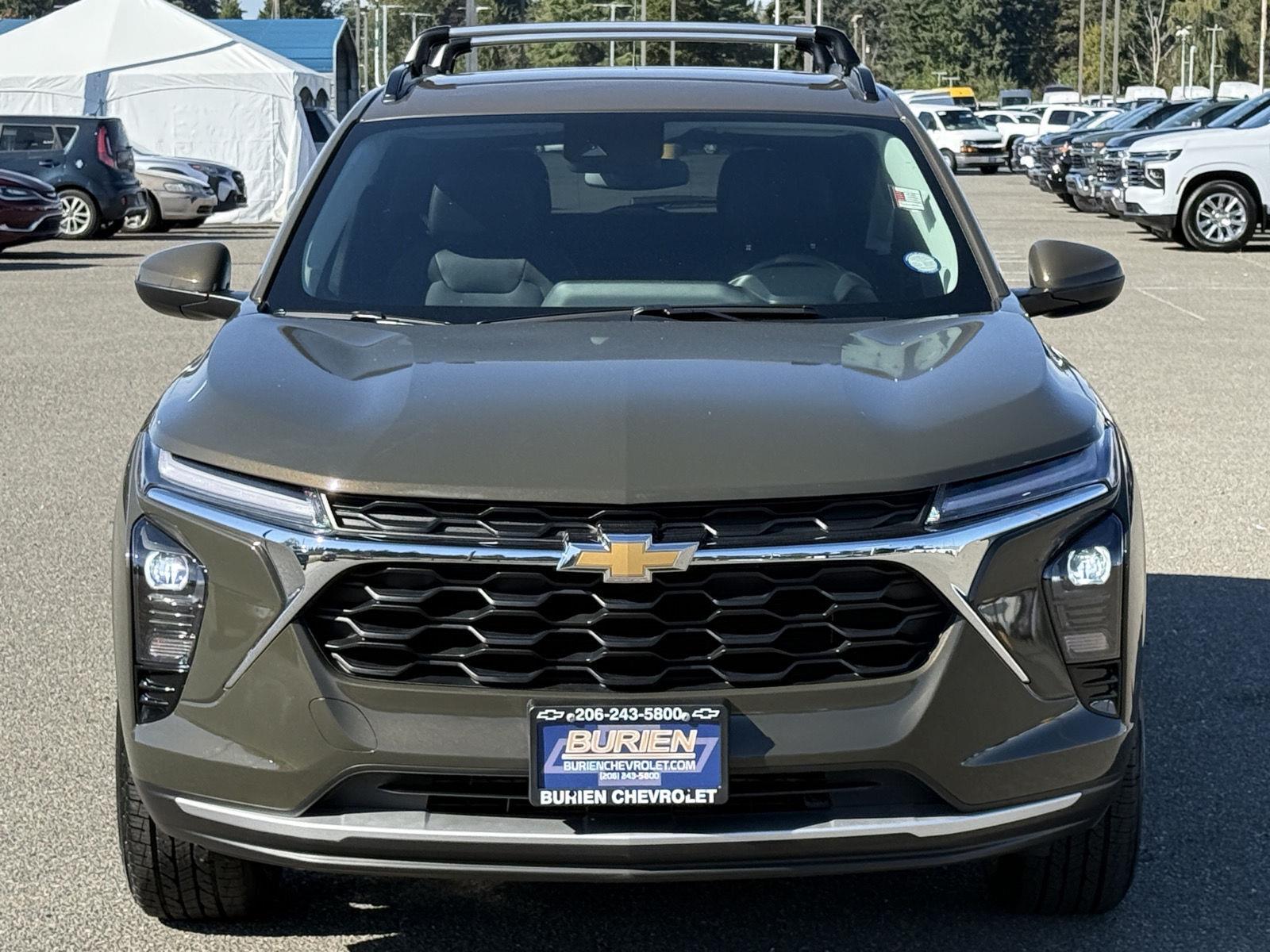 Used 2024 Chevrolet Trax SUV