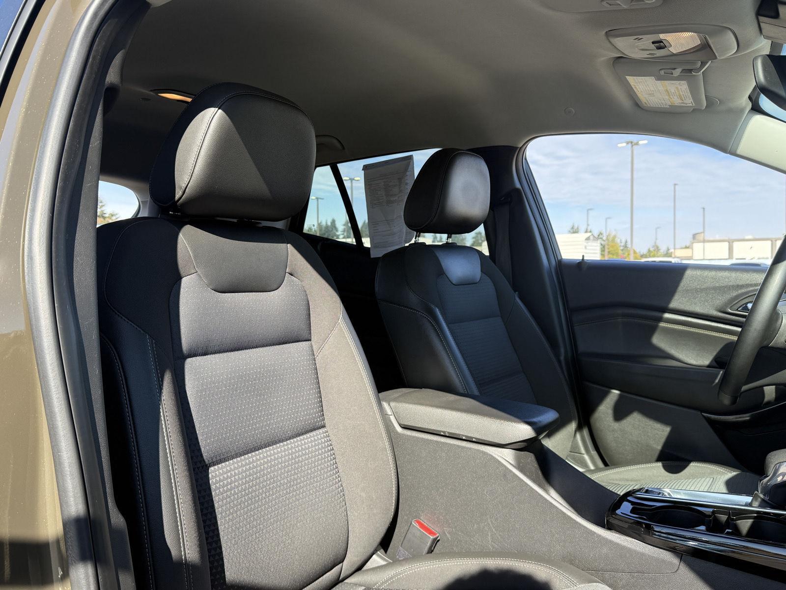 Used 2024 Chevrolet Trax SUV