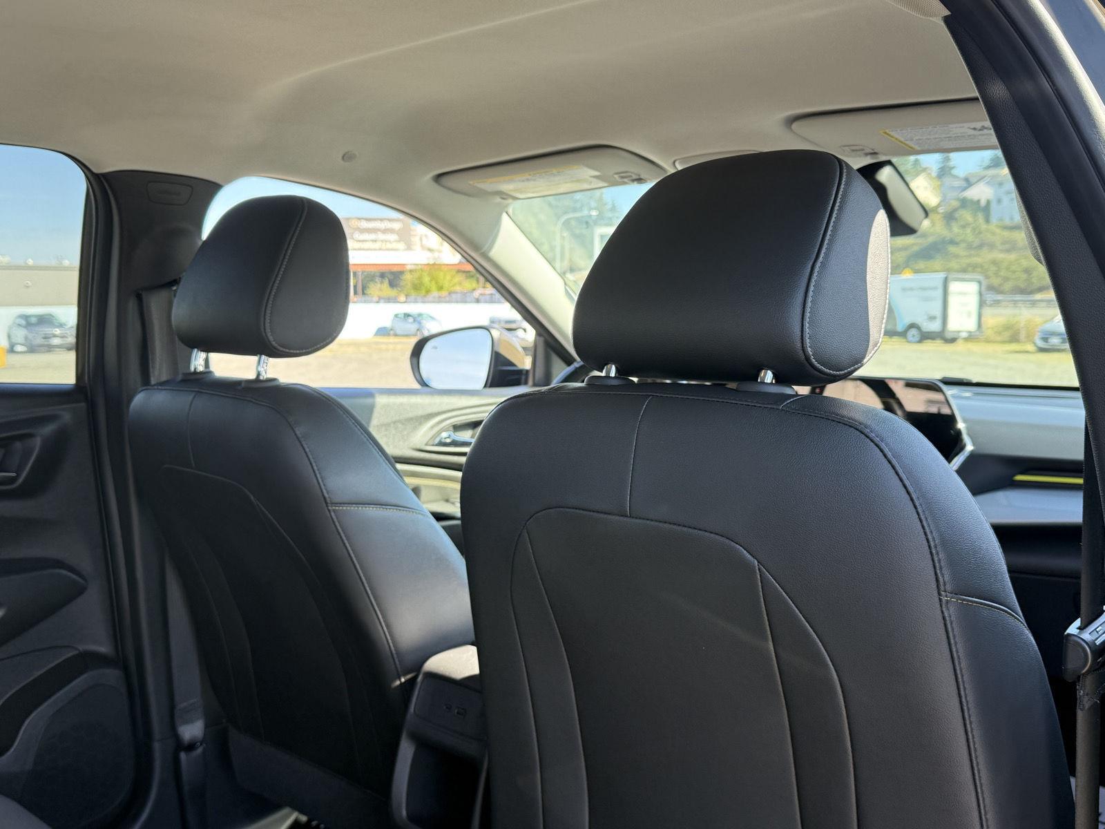 Used 2024 Chevrolet Trax SUV