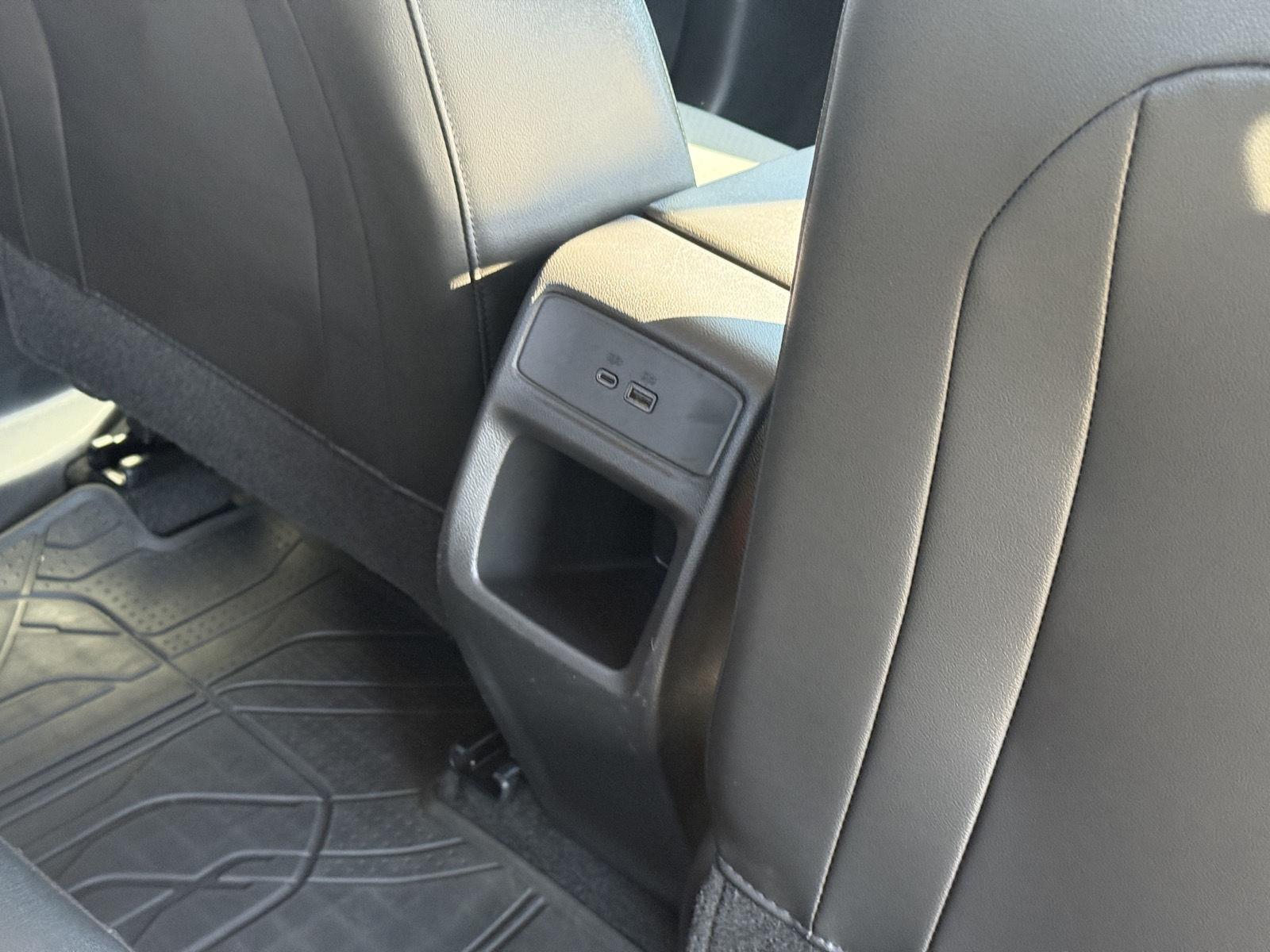 Used 2024 Chevrolet Trax SUV