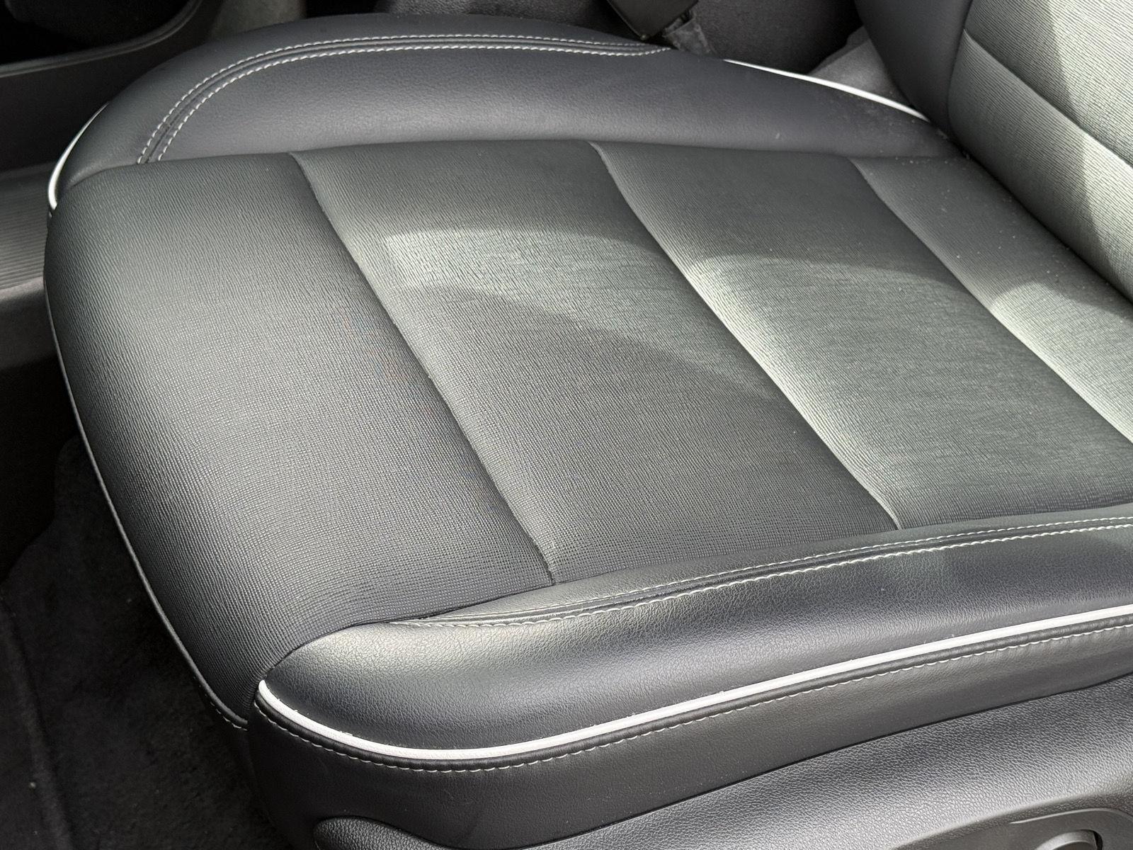 Used 2025 Buick Enclave SUV