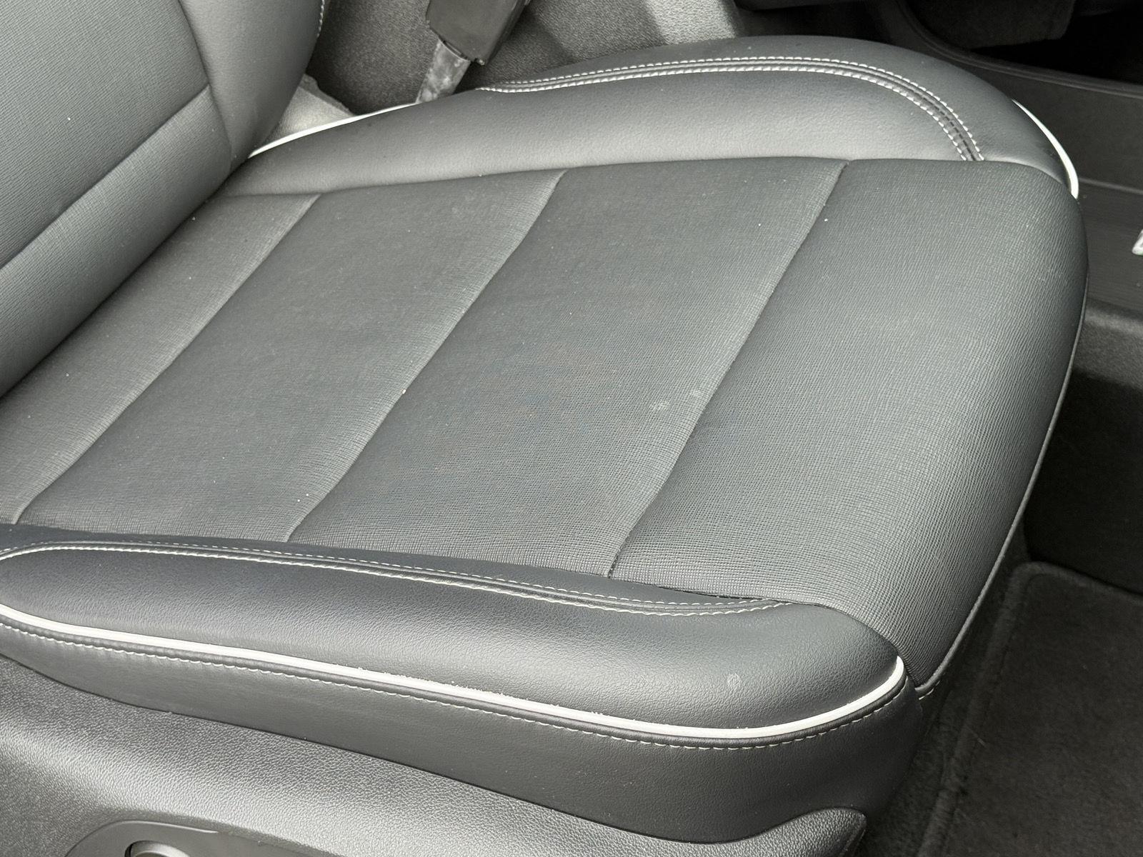 Used 2025 Buick Enclave SUV