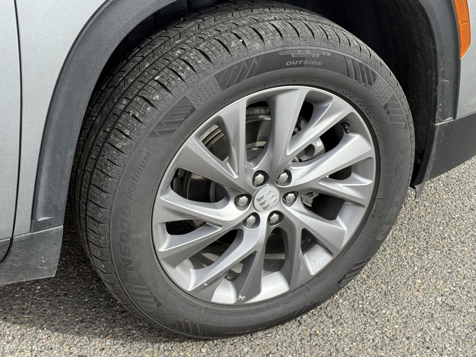 Used 2025 Buick Enclave SUV