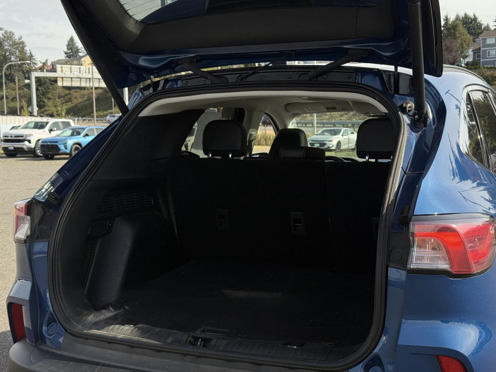 Used 2022 Ford Escape Plug-In Hybrid SUV