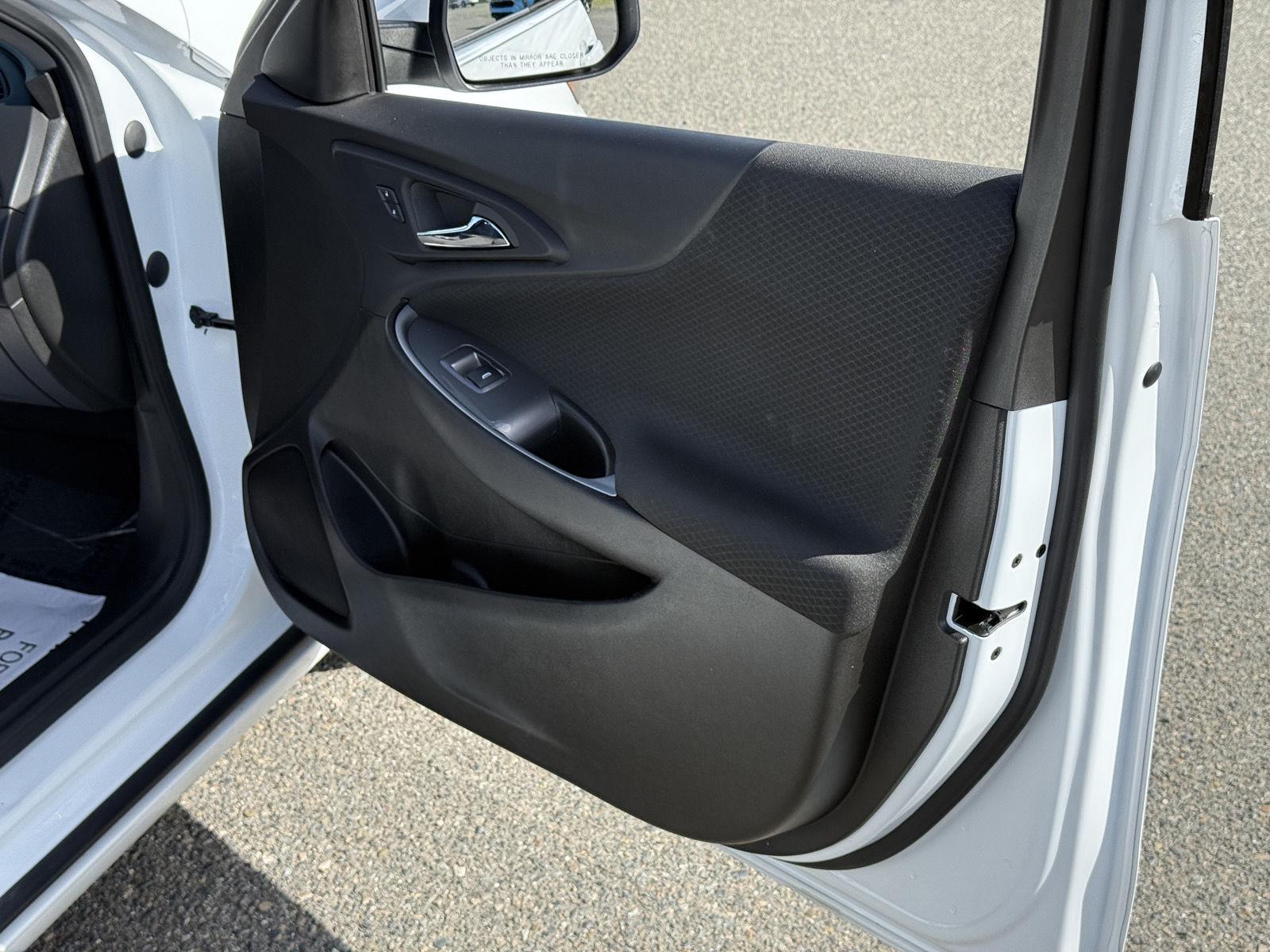 Used 2025 Chevrolet Malibu Sedan