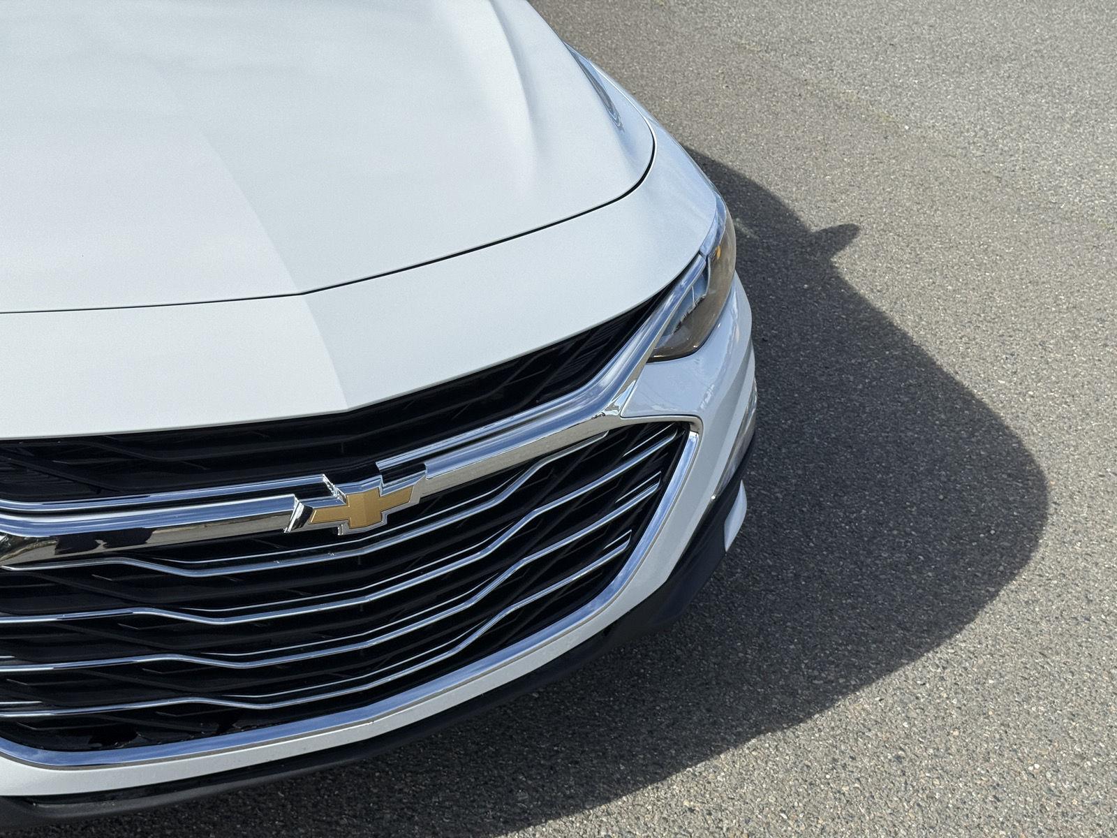 Used 2025 Chevrolet Malibu Sedan