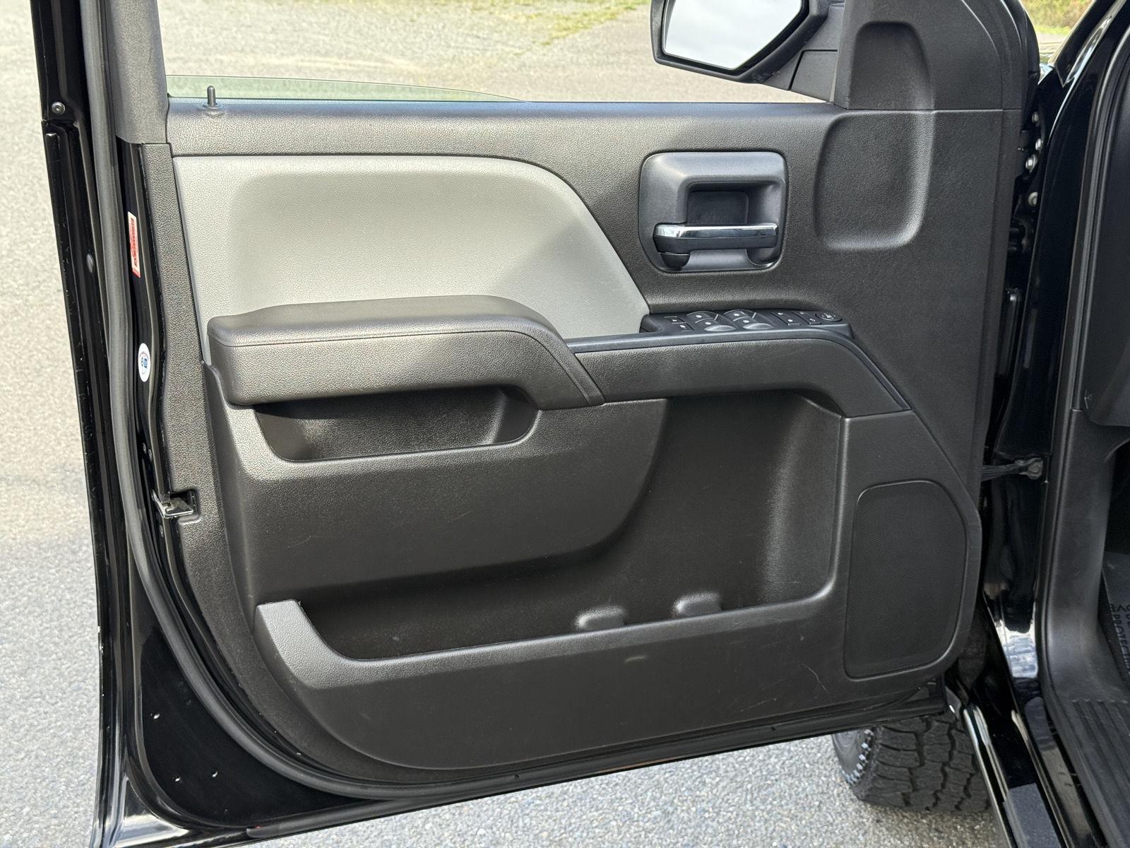 Used 2018 Chevrolet Silverado 1500 Truck