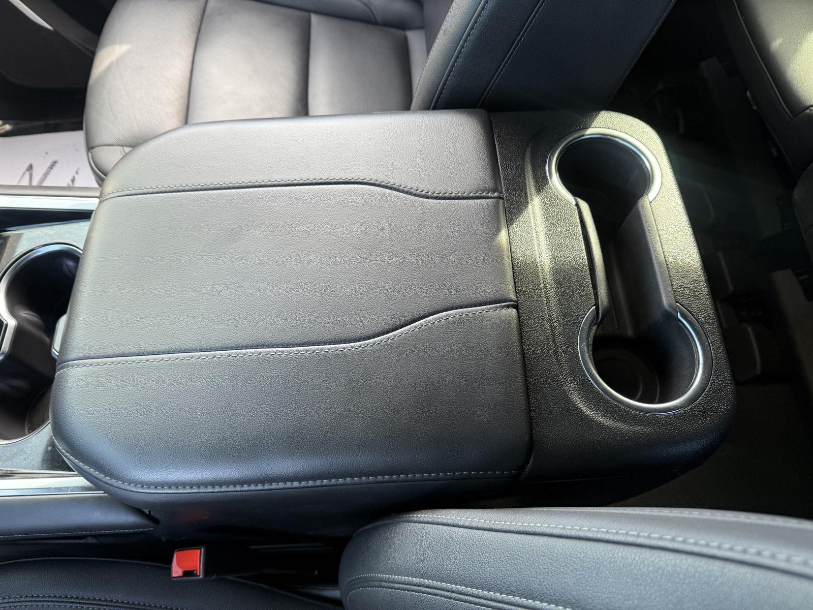 Used 2025 Chevrolet Suburban SUV