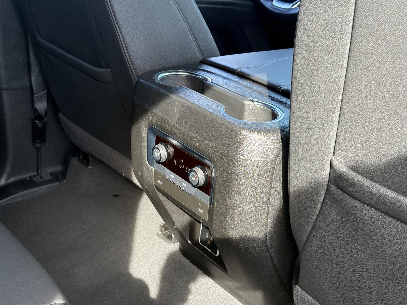 Used 2025 Chevrolet Suburban SUV