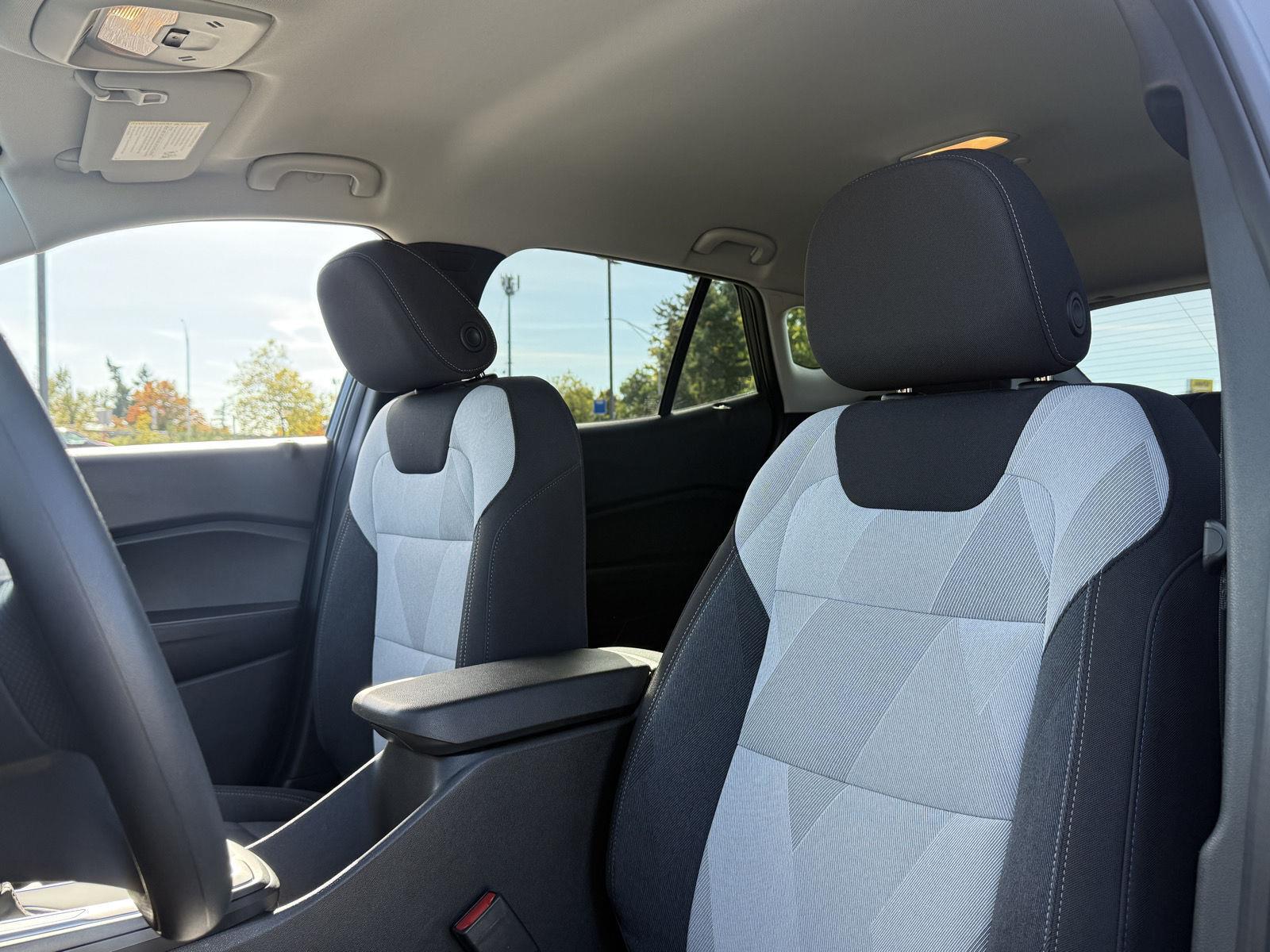 Used 2025 Chevrolet Trax SUV