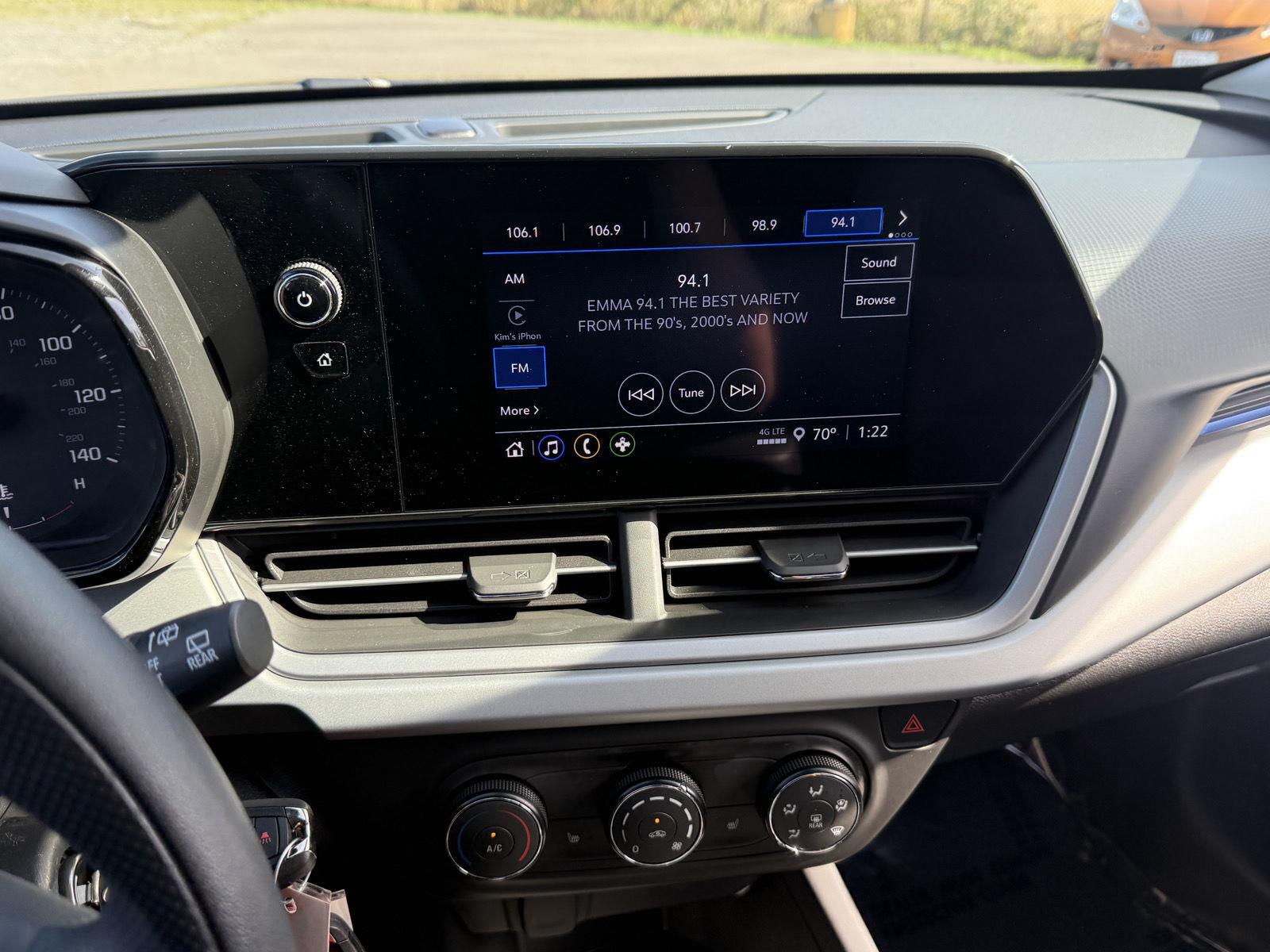 Used 2025 Chevrolet Trax SUV