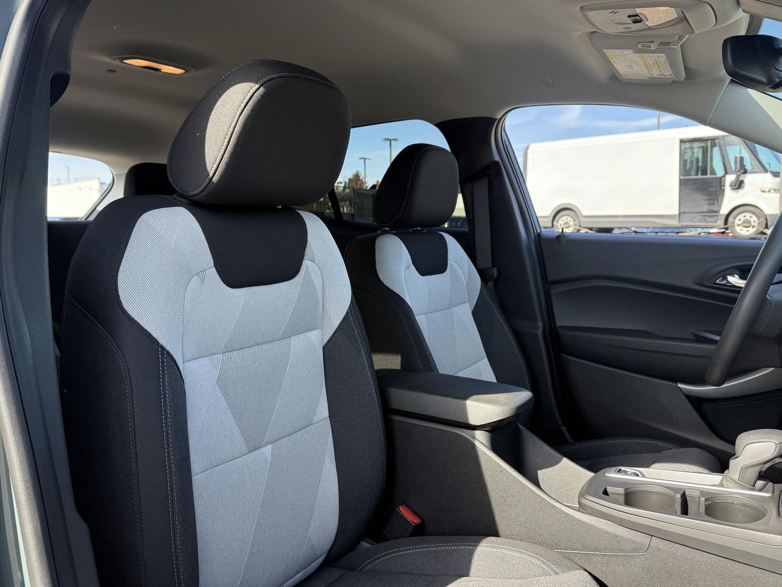 Used 2025 Chevrolet Trax SUV