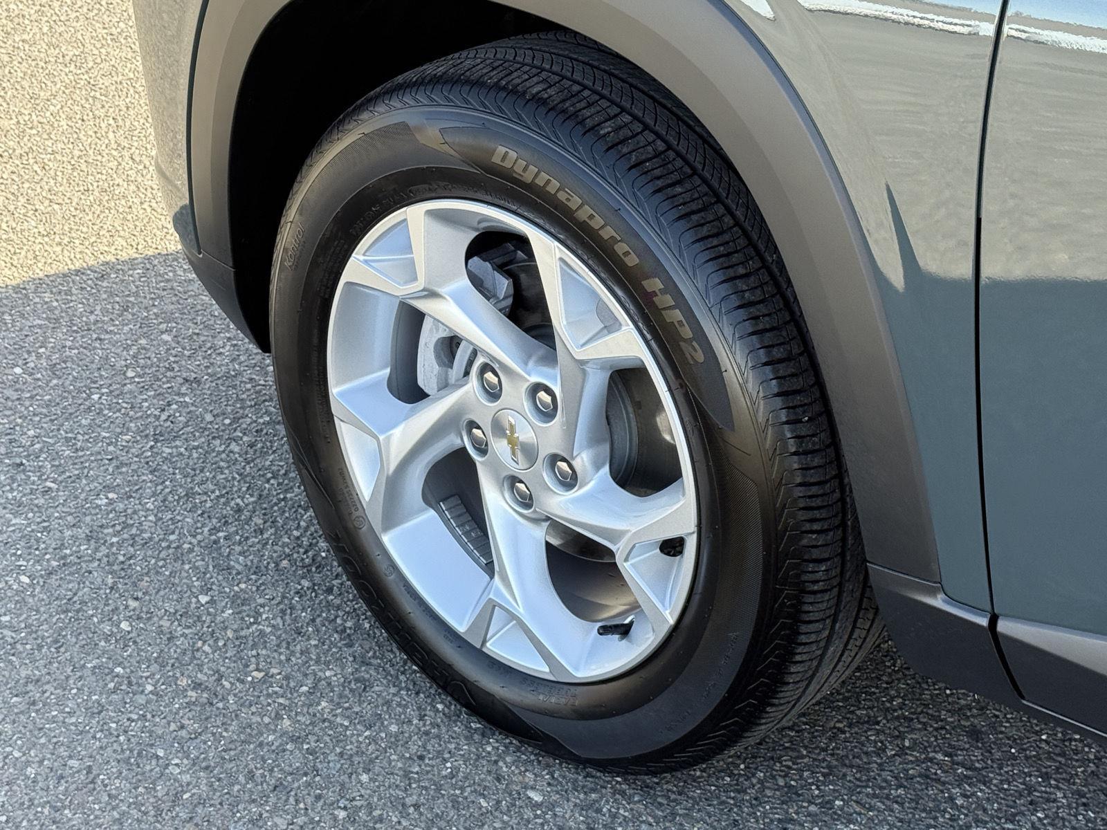 Used 2025 Chevrolet Trax SUV