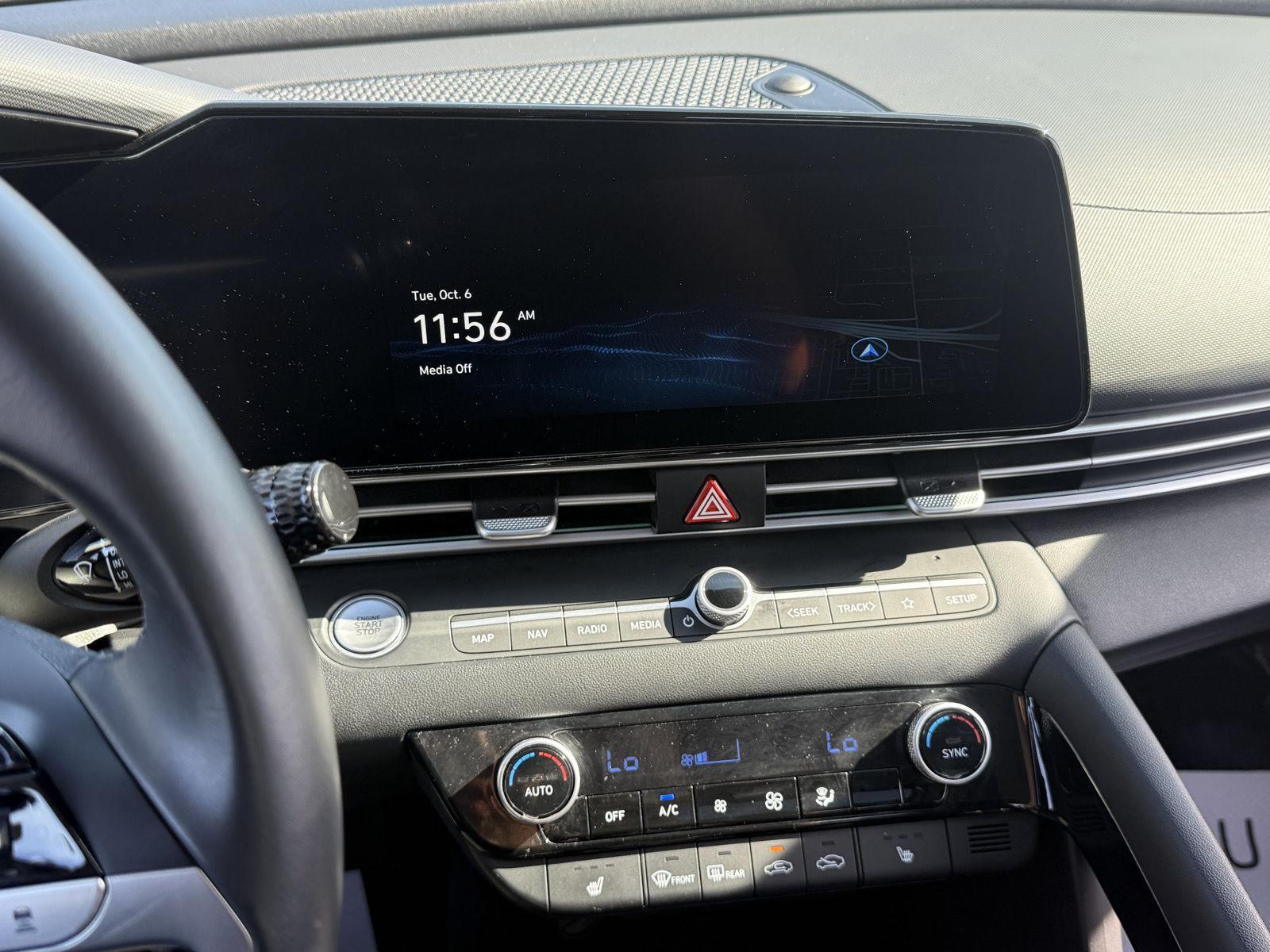 Used 2025 Hyundai Elantra Sedan