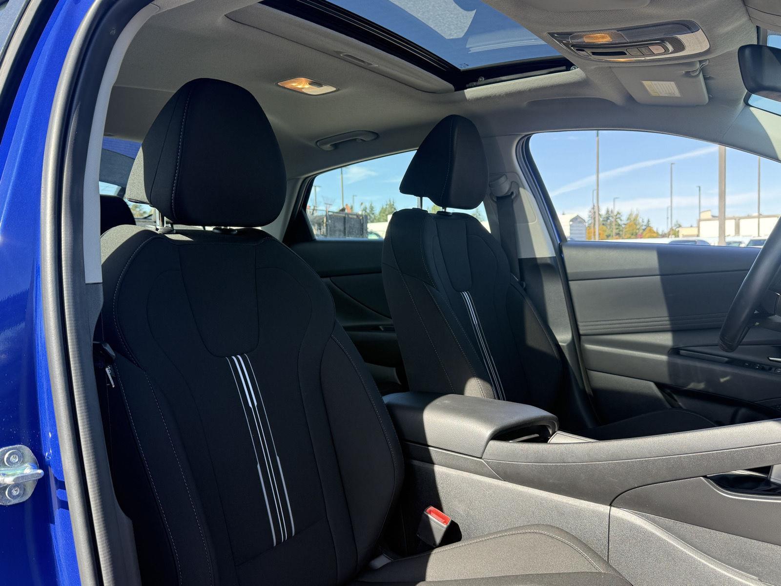 Used 2025 Hyundai Elantra Sedan