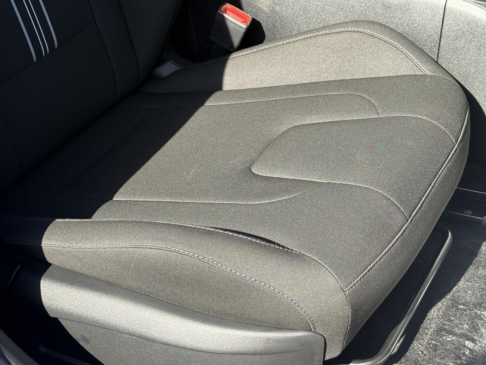 Used 2025 Hyundai Elantra Sedan