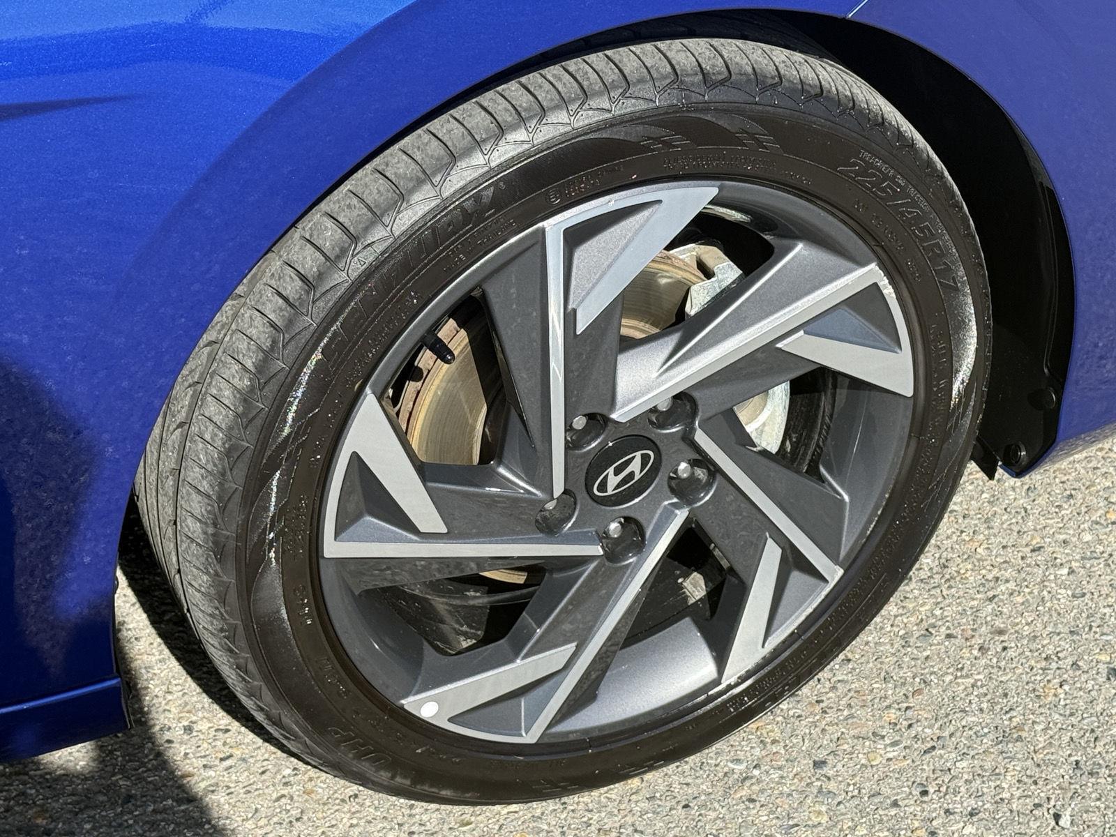 Used 2025 Hyundai Elantra Sedan