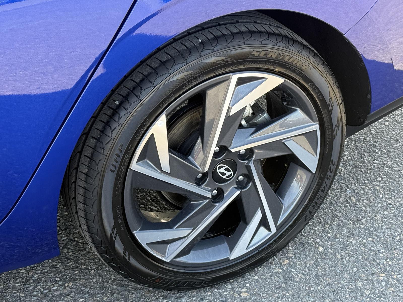 Used 2025 Hyundai Elantra Sedan