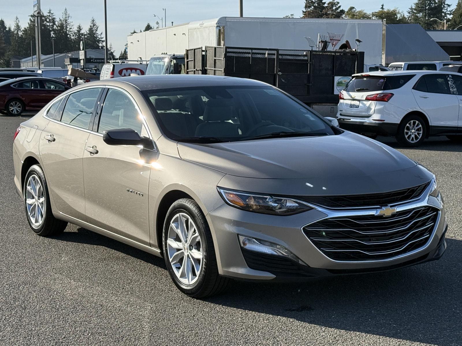 Used 2025 Chevrolet Malibu Sedan