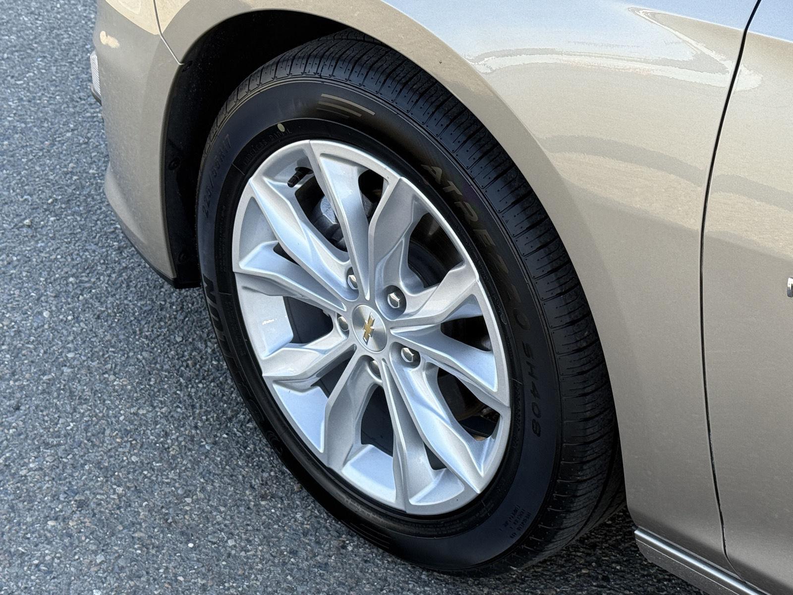 Used 2025 Chevrolet Malibu Sedan