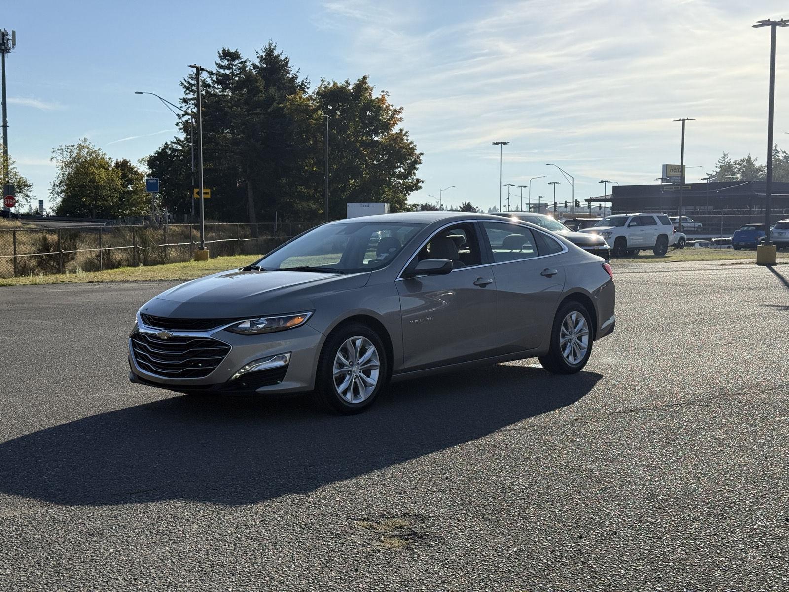Used 2025 Chevrolet Malibu Sedan