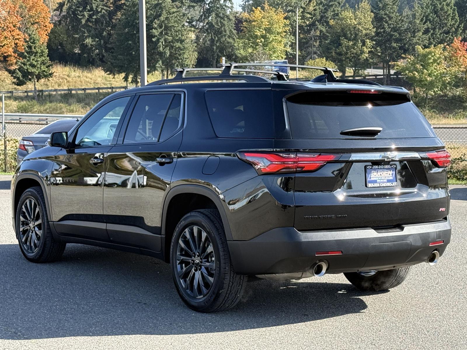 Used 2023 Chevrolet Traverse SUV