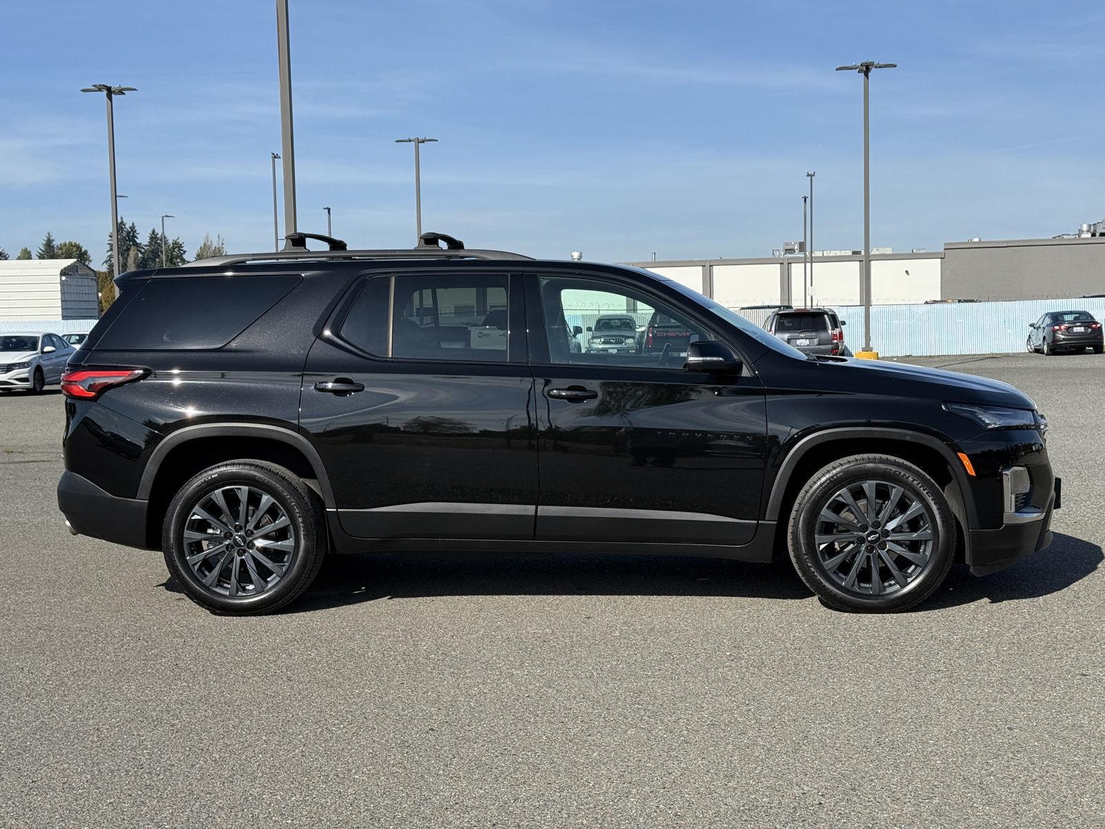 Used 2023 Chevrolet Traverse SUV