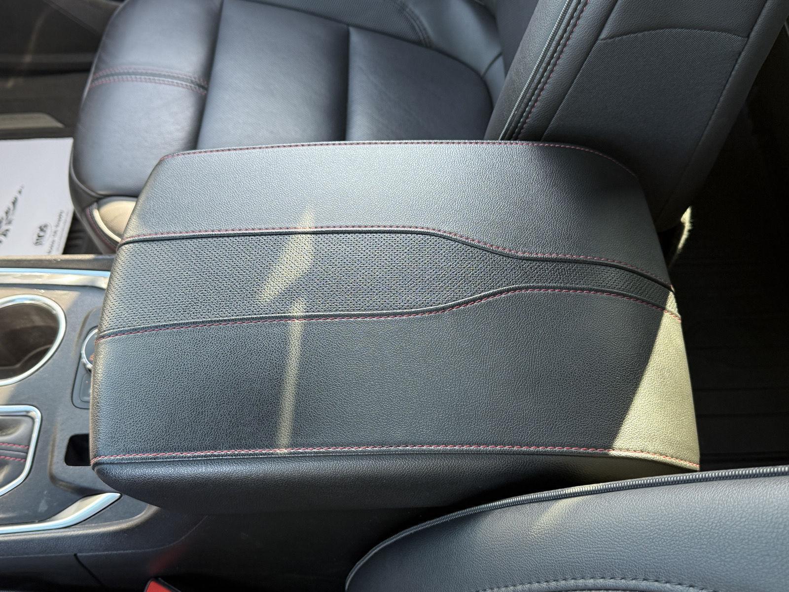 Used 2023 Chevrolet Traverse SUV