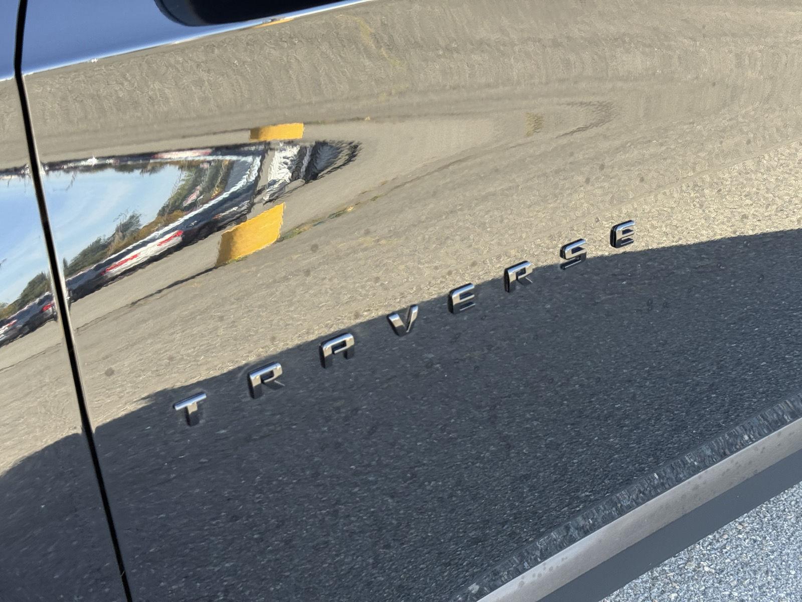 Used 2023 Chevrolet Traverse SUV