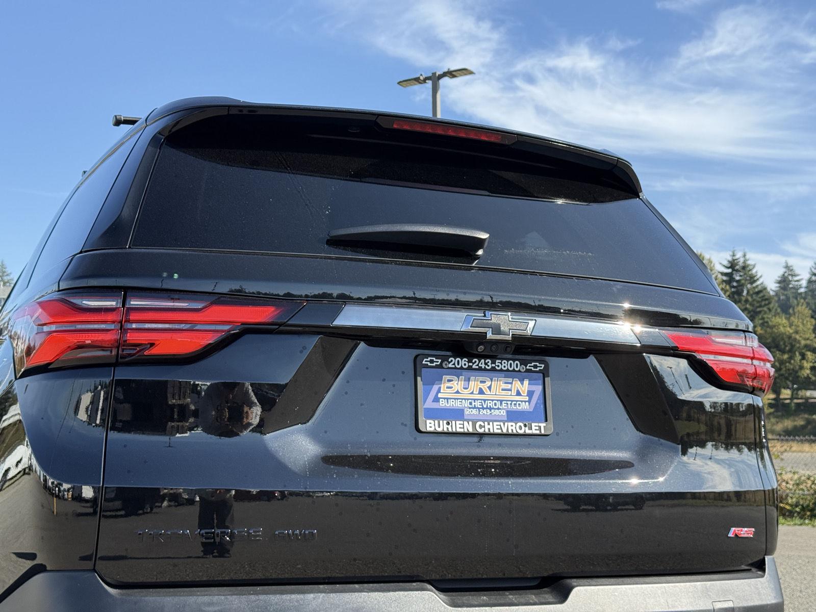 Used 2023 Chevrolet Traverse SUV