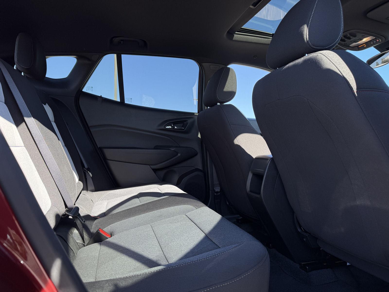 Used 2025 Chevrolet Trax SUV