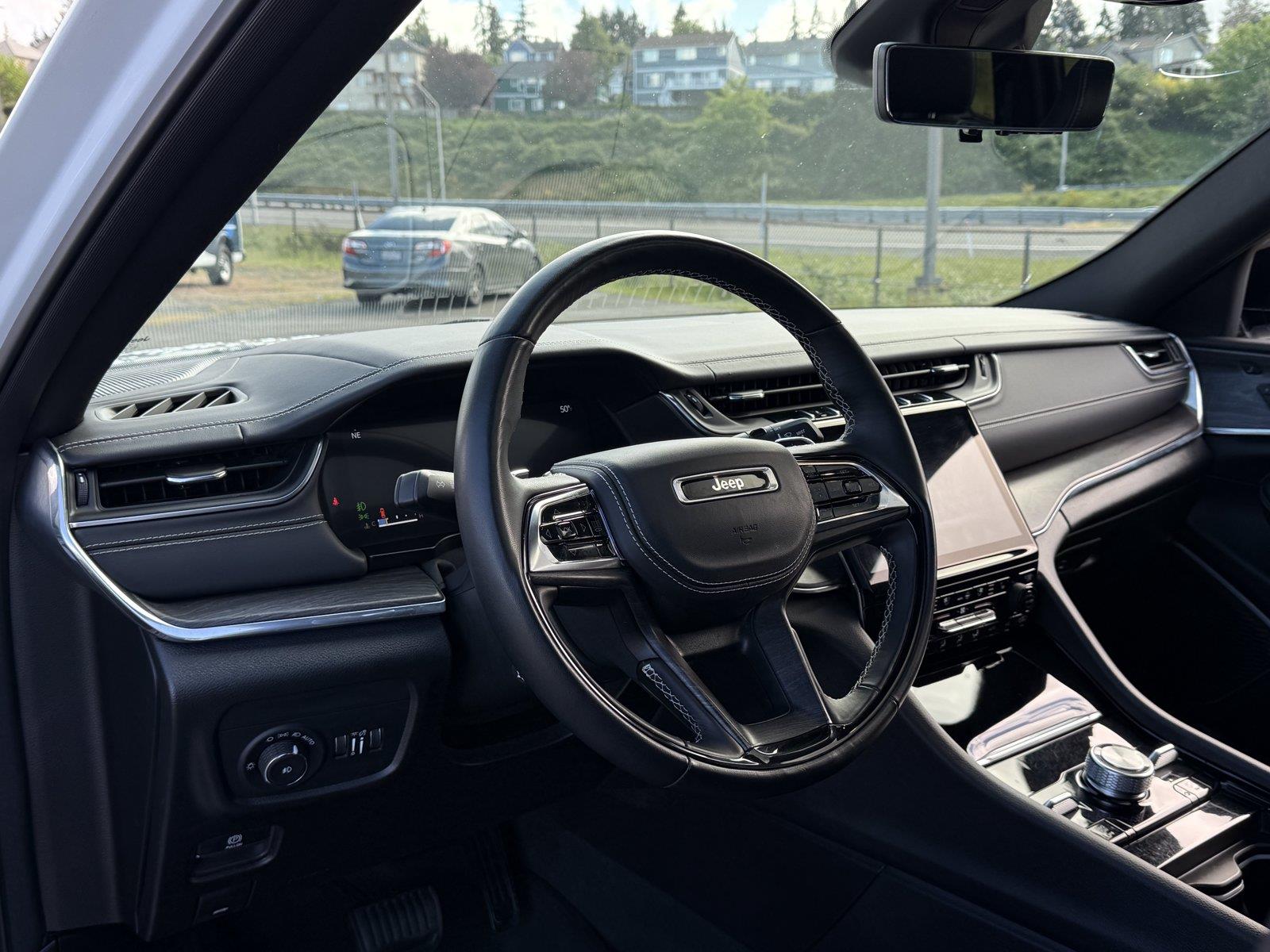 Used 2024 Jeep Grand Cherokee L SUV