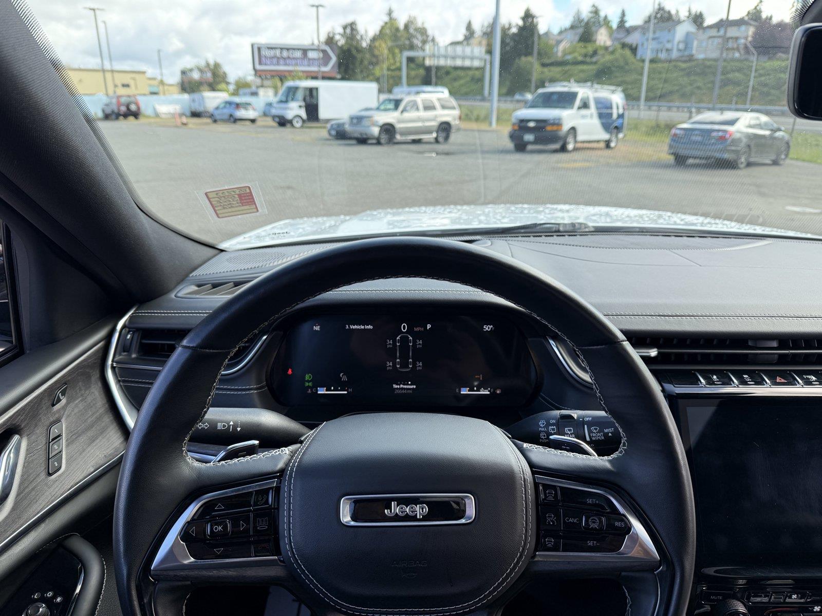 Used 2024 Jeep Grand Cherokee L SUV