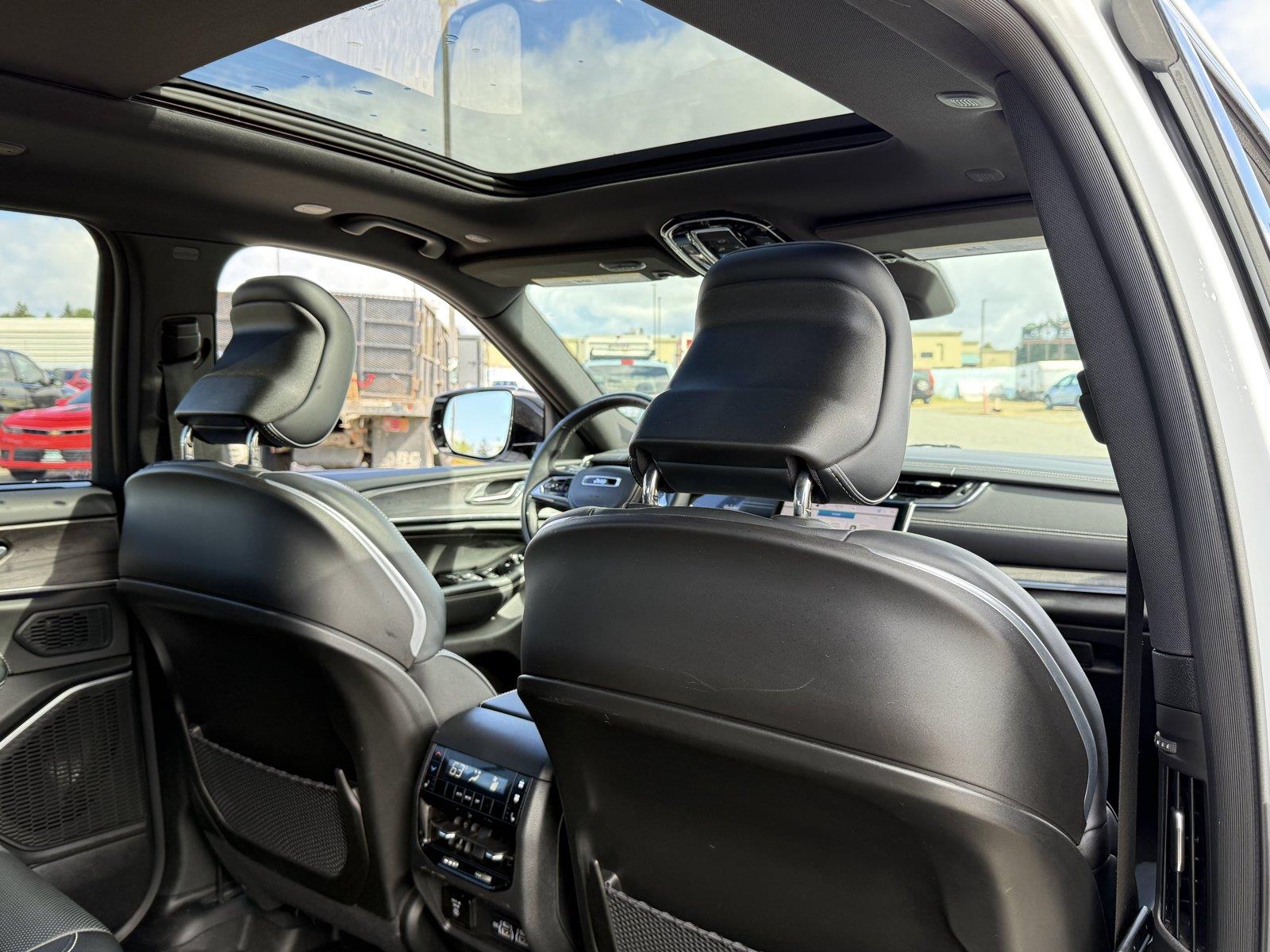 Used 2024 Jeep Grand Cherokee L SUV