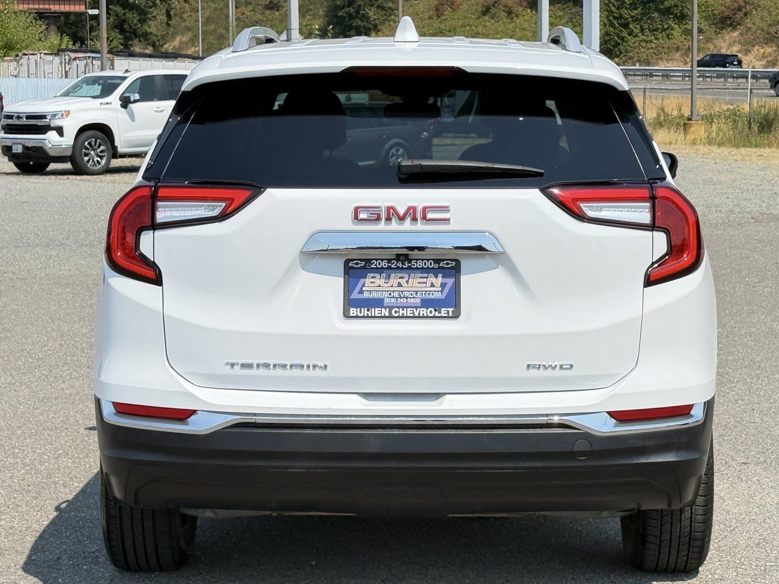 Used 2024 GMC Terrain SUV