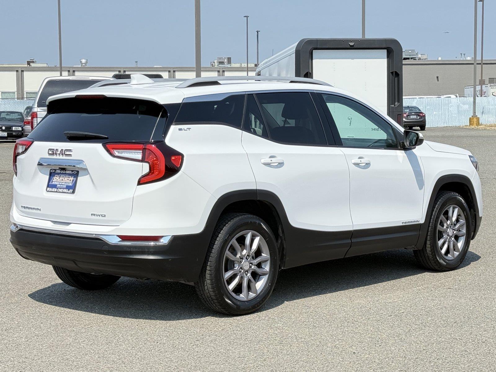 Used 2024 GMC Terrain SUV