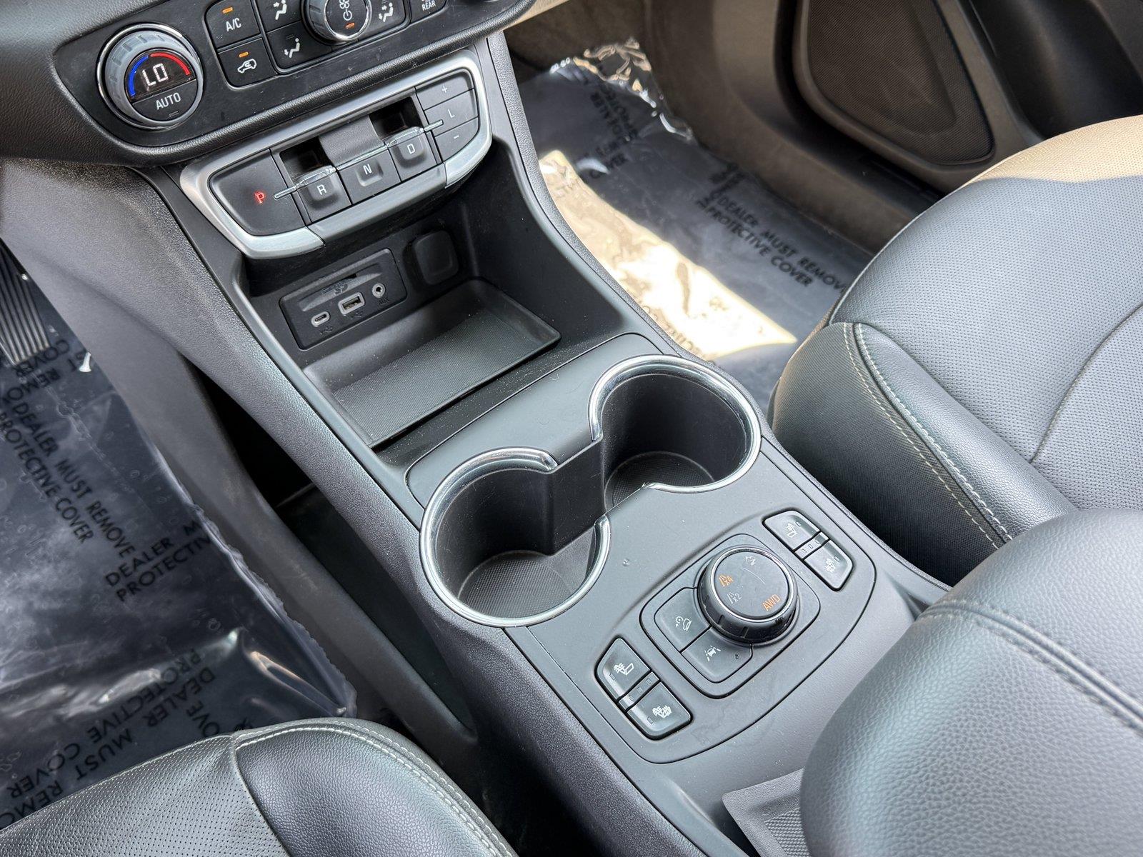 Used 2024 GMC Terrain SUV