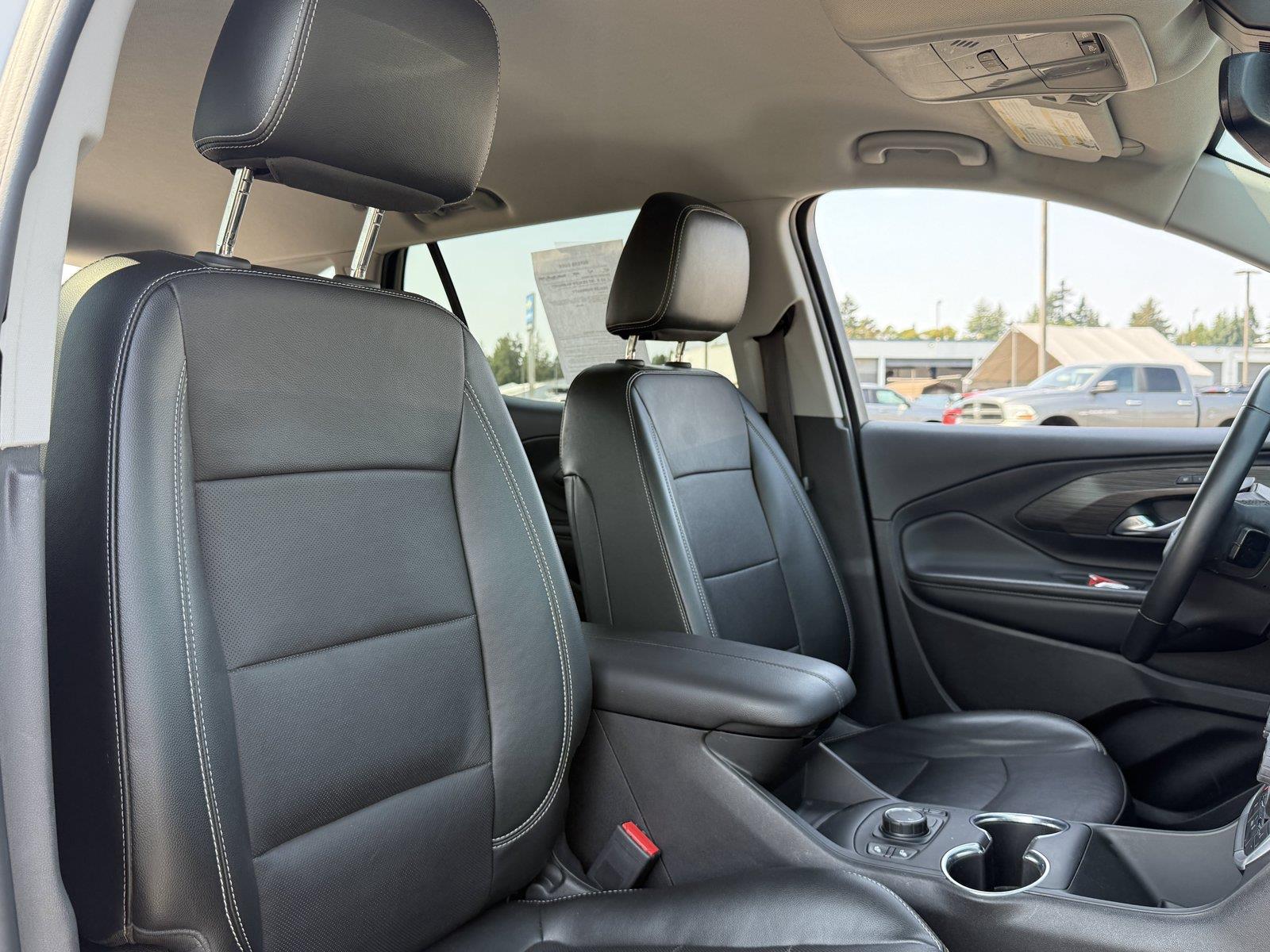 Used 2024 GMC Terrain SUV