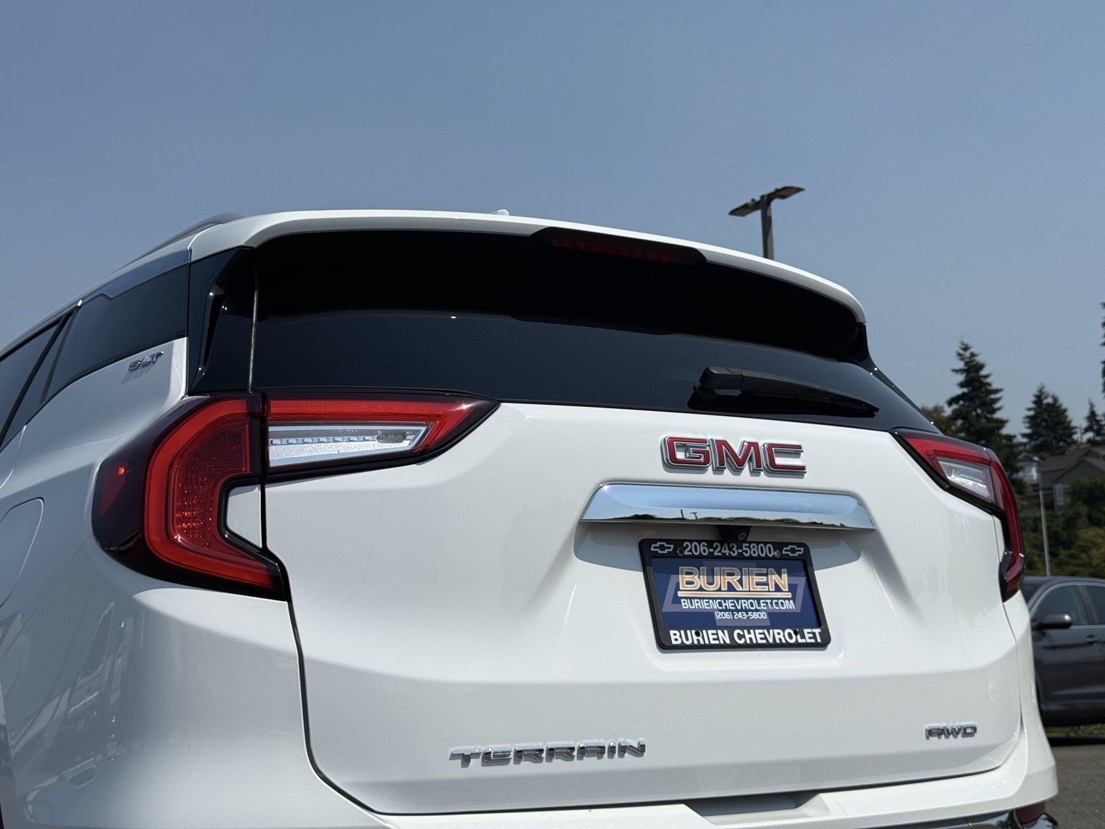 Used 2024 GMC Terrain SUV